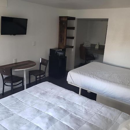 University Inn Fresno Dış mekan fotoğraf