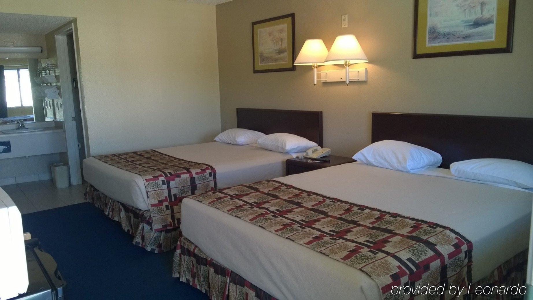 University Inn Fresno Dış mekan fotoğraf