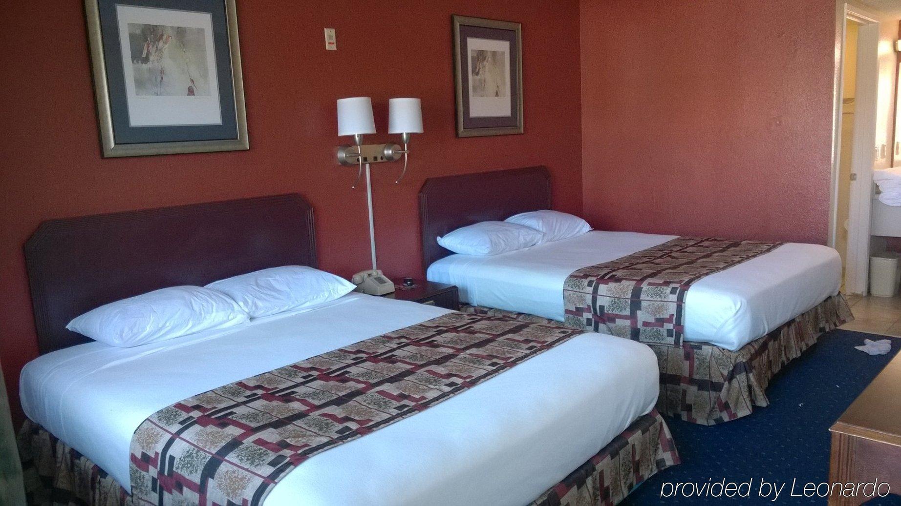 University Inn Fresno Dış mekan fotoğraf
