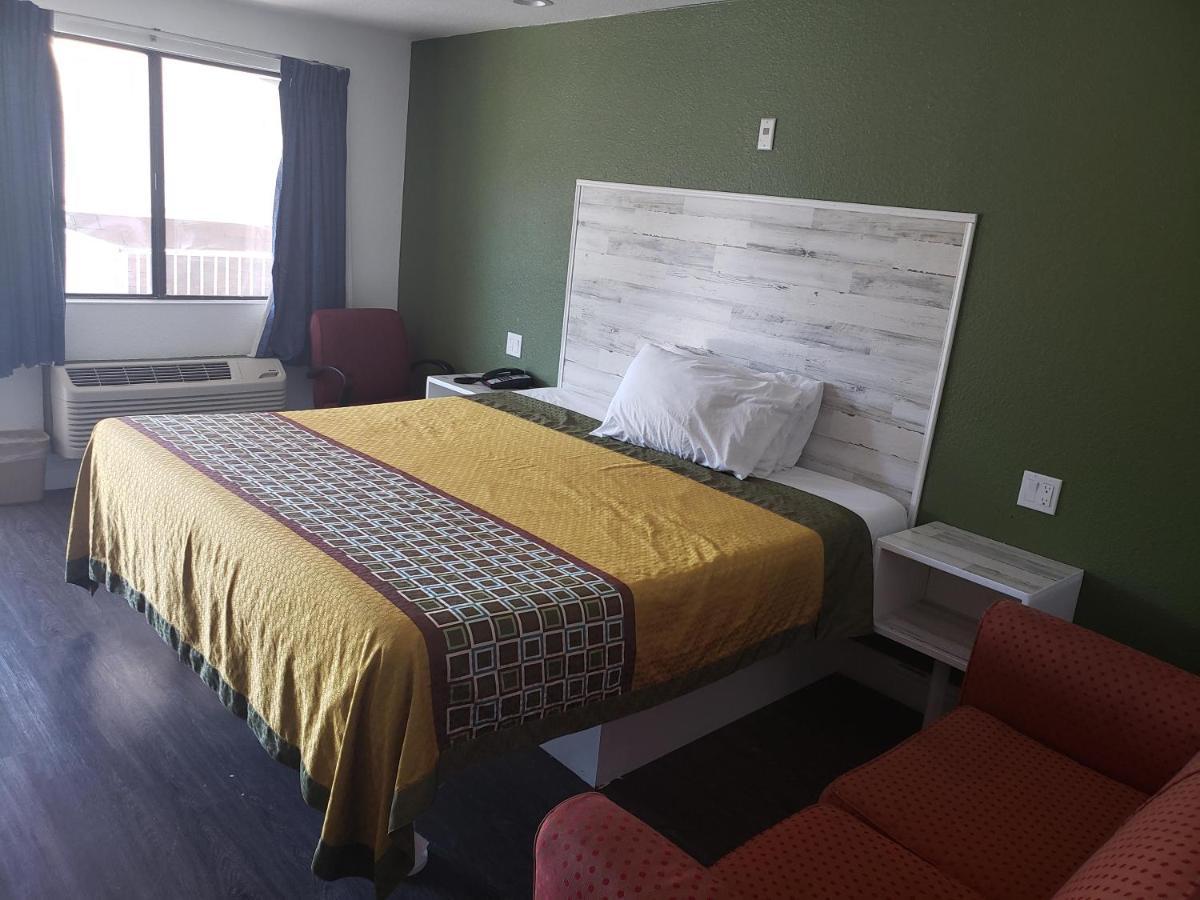 University Inn Fresno Dış mekan fotoğraf